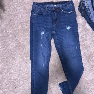 Blue Skinny Jeans with Classic Fit